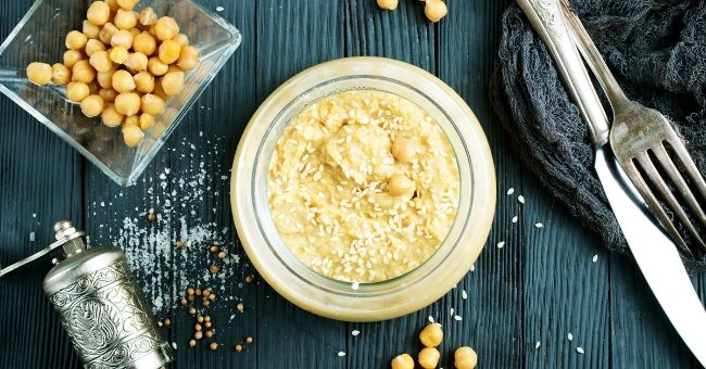 Tutto sull'hummus, delizia orientale buona e salutare