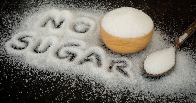 Troppo zucchero rovina il sonno: corri ai ripari così