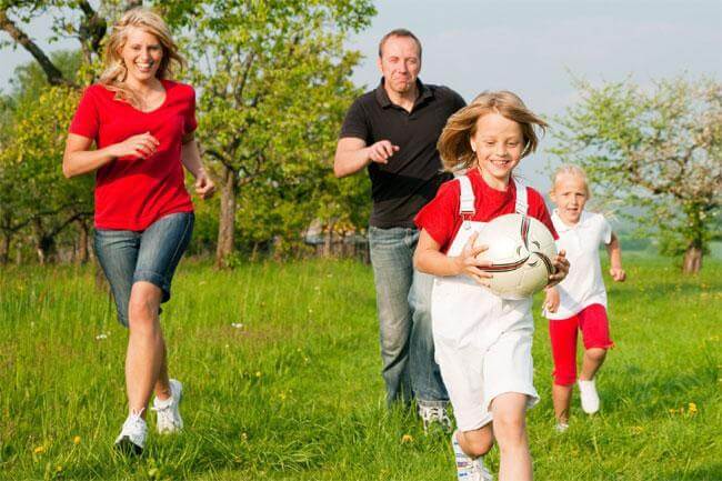 Famiglie allargate: come organizzare le vacanze?